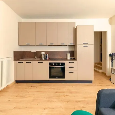 Apartment Centro Storico - 3 - 2 Bagni E Free Wi-fi Modena